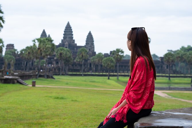 Professional Photo Shoot in Angkor Archaeological Park, Siem Reap - What the private format changes