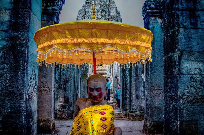 Seat-In-Coach: Small Circuit tour with Sunrise at Angkor Wat - Should you book it?