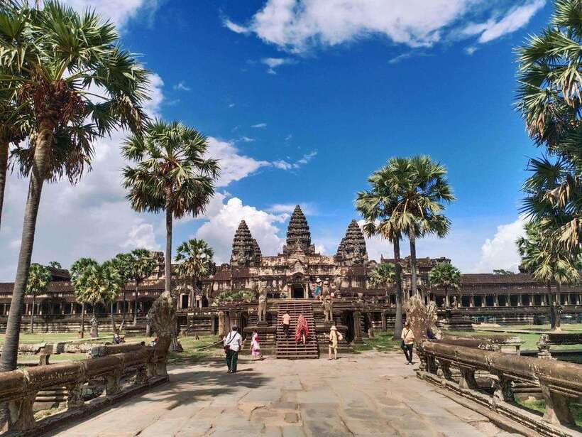 Sharing Trip to Angkor Temple with sunset - Key points to know before booking
