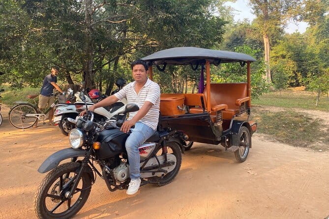 Siem Reap: 1 Day Angkor Wat + Sunrise Private Tour with Tuk-Tuk - Ta Keo and the effort of climbing