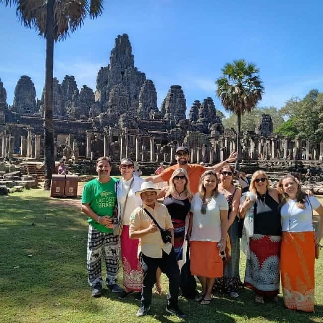 Siem Reap: 2-Day Private Angkor Wat & Angkor Temples Tour - Day 1: South Gate, Bayon, Ta Prohm, and Angkor Wat
