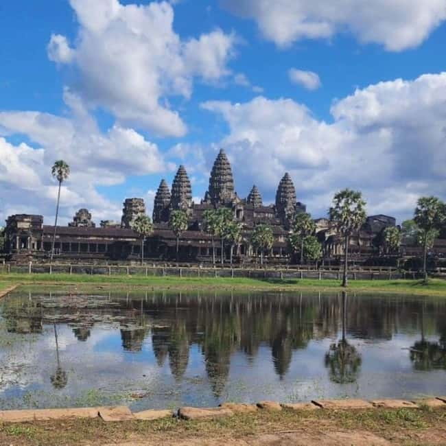Siem Reap: 2-Day Private Angkor Wat & Phnom Kulen Tour - Angkor Wat finishes the main temple day