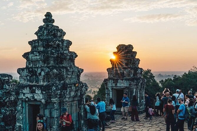 Siem Reap 2-Day Private Angkor Wat Tour with Sunrise - Day 2: Sunrise, pink sandstone, and quieter temples