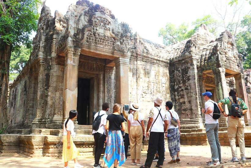 Siem Reap: 2-Days Angkor Wat with Sunrise Small-Group Tour - Ta Prohm and the appeal of a temple under trees