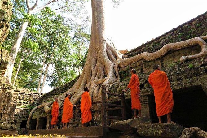 Siem Reap 2 Days Private Tour Angkor Wat and Floating Village - Baphuon, Phimeanakas, and the Terrace of the Elephants