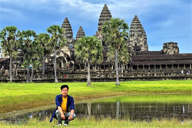 Siem Reap 2 Days Private Tour Angkor Wat and Floating Village - Angkor Wat, the essential two-hour visit