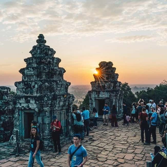 Siem Reap: Angkor 1-Day Private Tour with Sunset or Sunrise - Key points to know before you book