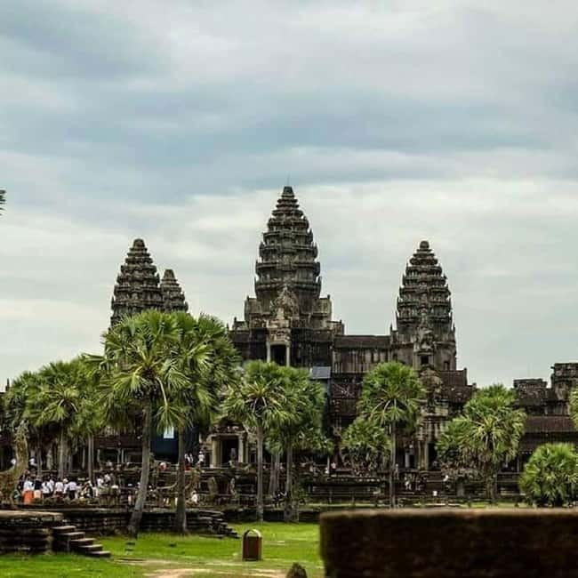 Siem Reap: Angkor 1-Day Private Tour with Sunset or Sunrise - The one-day route, from Ta Prohm to Phnom Bakheng