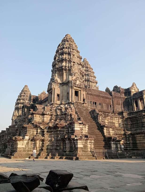 Siem Reap: Angkor Full-Day Group Tour with Japanese Guide - Ta Prohm keeps nature in the picture