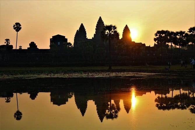 Siem Reap Angkor International Airport Transfer or Pick-Up - The return journey to the airport