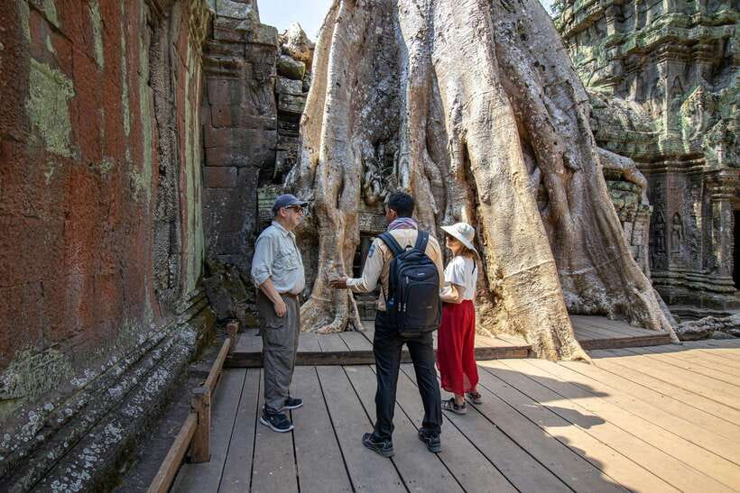 Siem Reap: Angkor Sunrise Private Tour - World Heritage Site - Why the sunrise start is worth the alarm