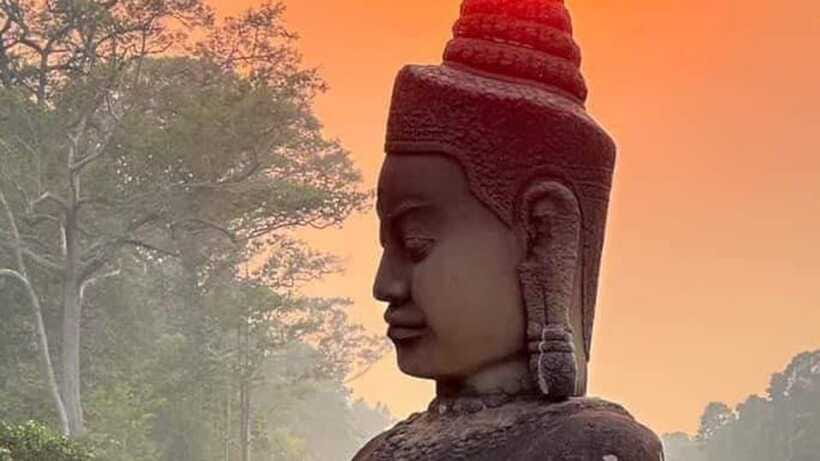 Siem Reap: Angkor Wat 2day Big and Small Circuit Guided Tour - Angkor Thom and Bayon’s smiling faces
