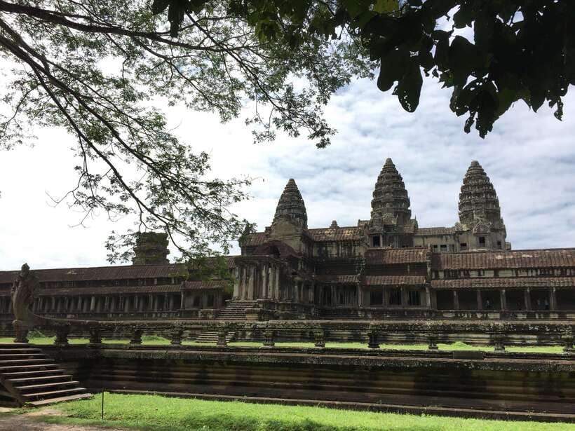 Siem Reap: Angkor Wat Half-Day Trip with Local Guide - Why the later start works well