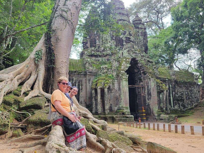 Siem Reap: Angkor Wat Private full Day Tour - Key points at a glance