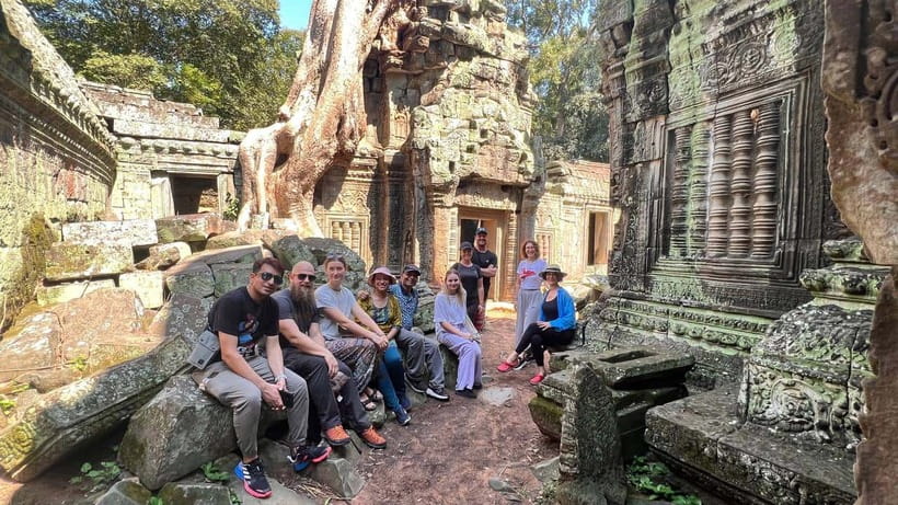 Siem Reap: Angkor Wat: Small-Group Sunrise Tour - Ta Prohm keeps the jungle atmosphere