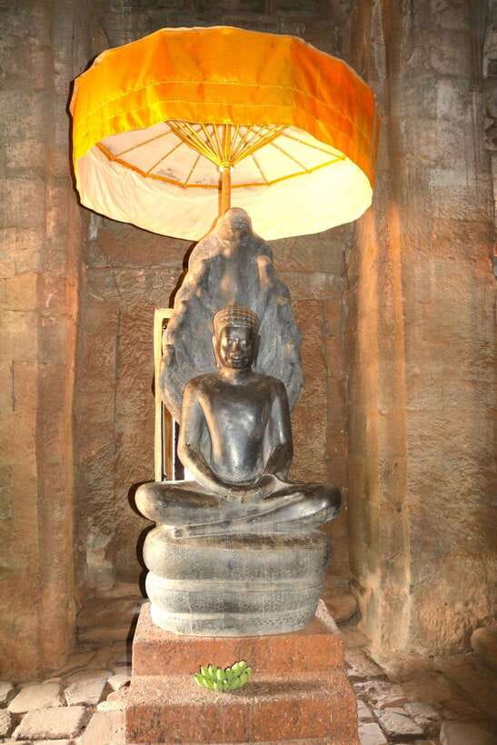 Siem Reap: Angkor Wat: Small-Group with Sunset Tour - Walking, heat, and what to bring