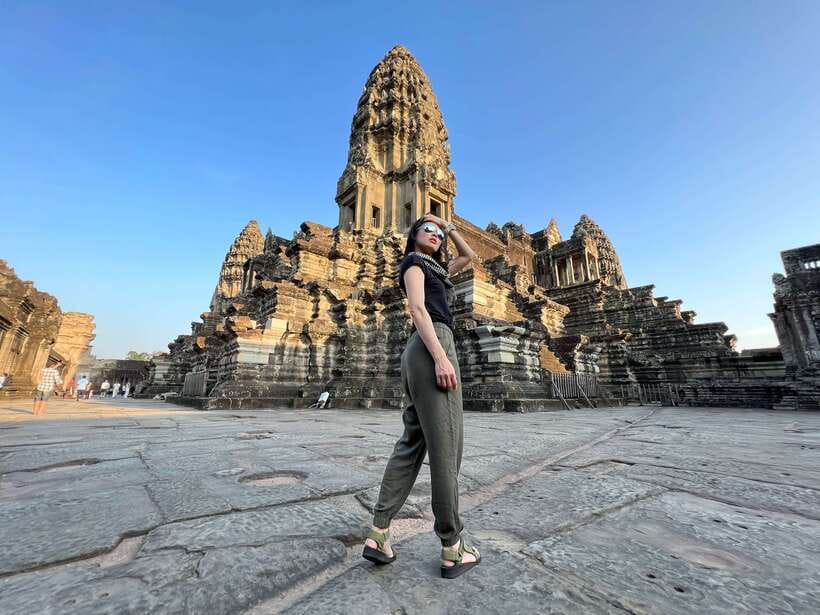 Siem Reap: Angkor Wat Sunrise and Market Tour by Jeep - Ta Prohm and Ta Nei, where the jungle takes over
