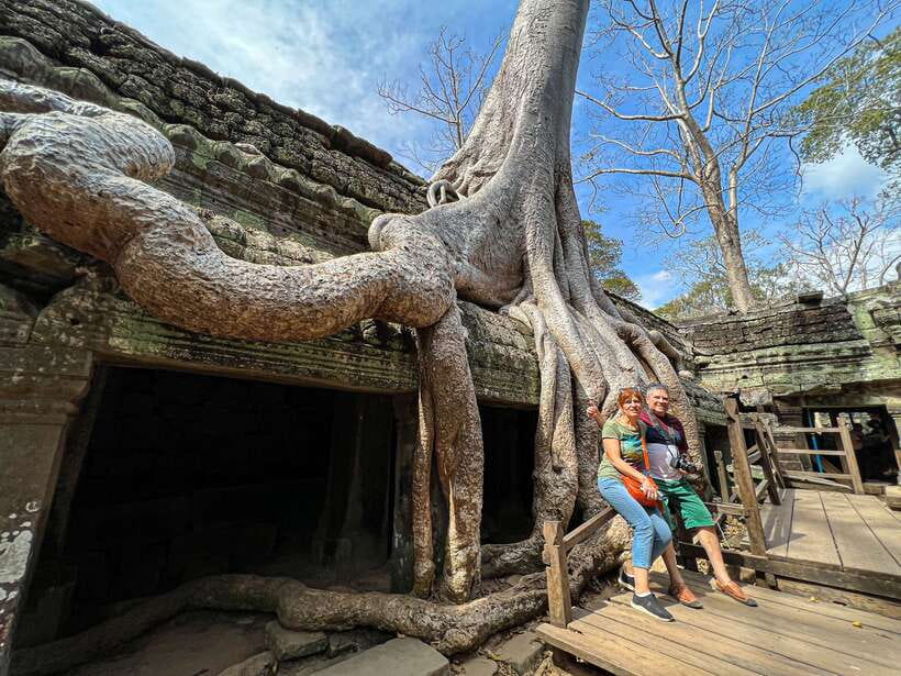Siem Reap: Angkor Wat Sunrise and Market Tour by Jeep - Bayon’s calm faces in Angkor Thom