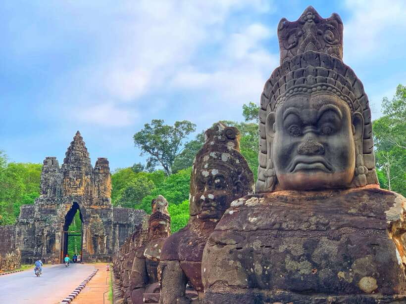 Siem Reap: Angkor Wat Sunrise for Group or Private Tours - Bayon and the faces of Angkor Thom