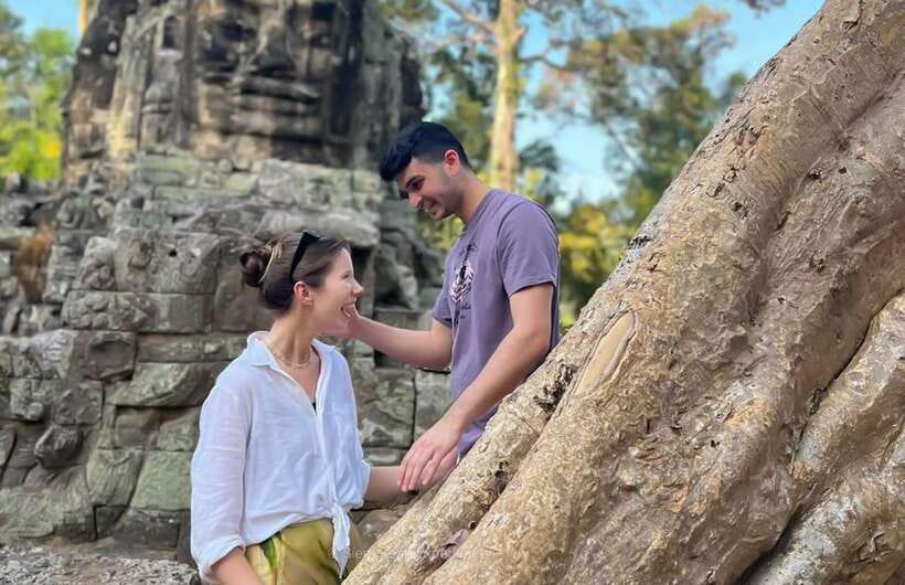 Siem Reap: Angkor Wat Sunrise or Sunset Guided Tour - What the guide adds to the experience