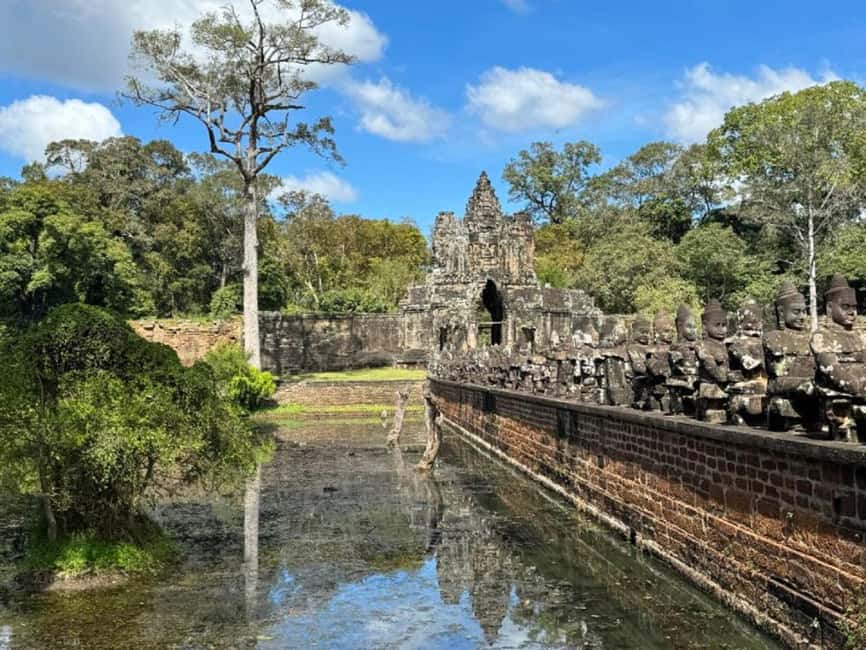 Siem Reap: Angkor Wat Tour with Italian-Speaking Guide - Clothing, weather, and walking advice