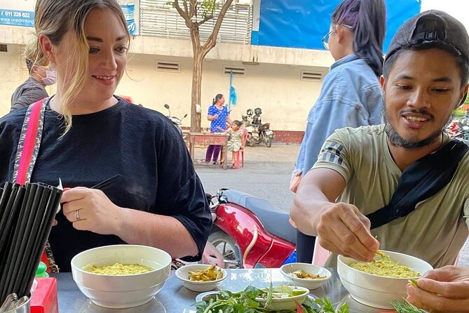 Siem Reap Authentic Breakfast and Market Tour - Psar Chaa and kuy teo kat
