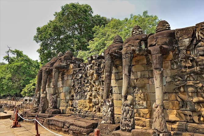 Siem Reap: Bike the Angkor Temples - Full-Day 30km Tour - Ta Prohm and the afternoon forest trails