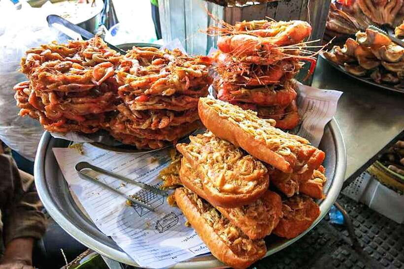 Siem Reap: Cambodia local street foods and local guide - Eight hours by tuk tuk, minibus, and on foot