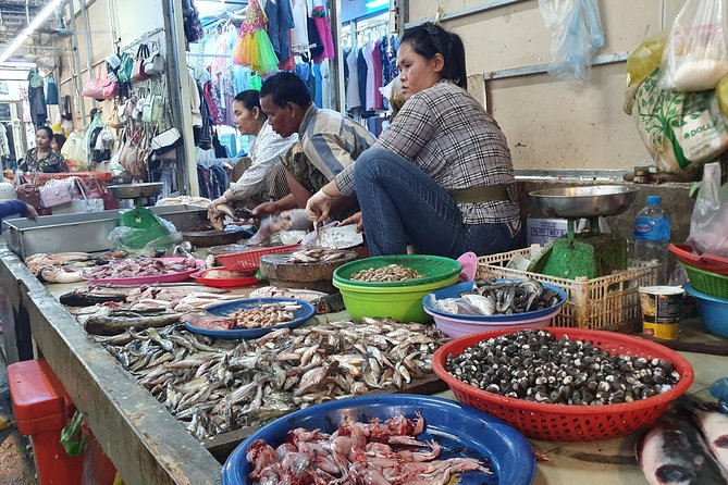 Siem Reap City Hidden Gems (Private Guided Tour) - Lunch at Neary Khmer Restaurant