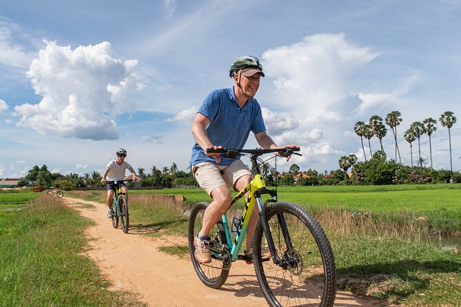 Siem Reap Countryside Bike Tour / E-Bike or Tuk Tuk - Who should book this countryside ride?
