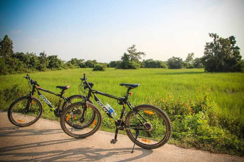 Siem Reap: Countryside Cycle and Local Village Life Tour - Guides make the difference