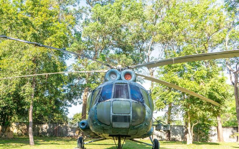 Siem Reap: Countryside Jeep Tour / SUV Car Available - Countryside roads, farms, and daily work