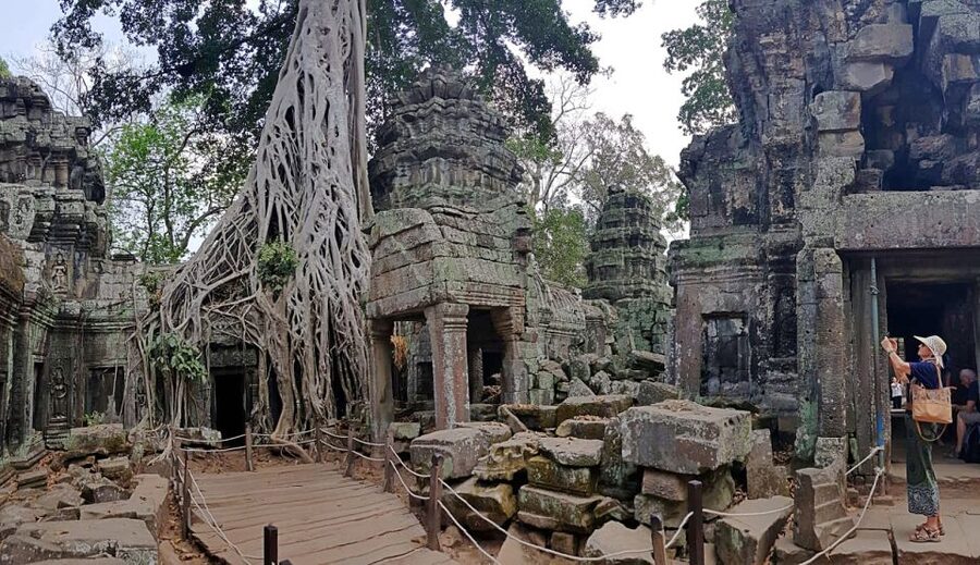 Siem Reap - Discover Angkor Wat by Jeep - Price, pass costs, and what you get