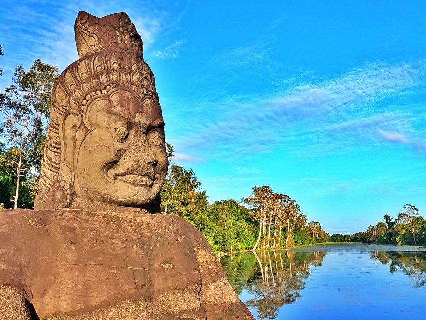 Siem Reap - Discover Angkor Wat by Jeep - Hotel pickup and the first ride into the park