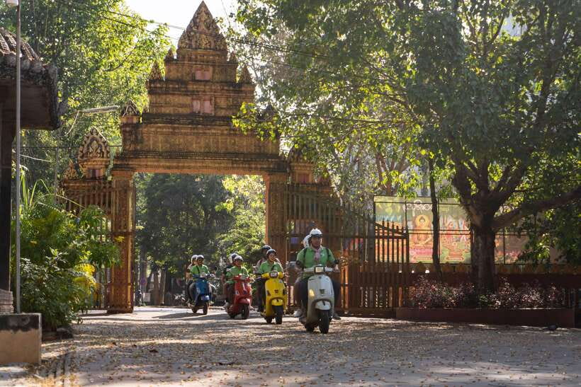Siem Reap Evening Food Tour - On Promotion Price limit Offer - Starting with Lort Cha at a family-run kitchen