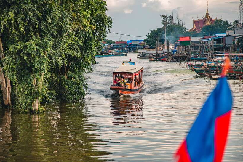 Siem Reap: Floating Village and Sunset Private Boat Tour - What Tonle Sap’s Water Cycle Means