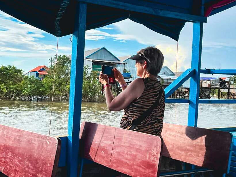 Siem Reap Floating Village Kampong Phluk Sunset with Boat - Key points at a glance