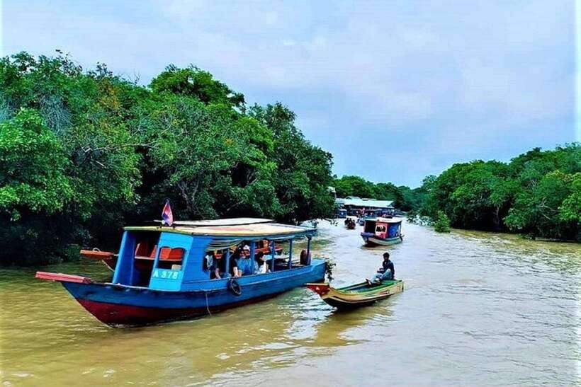 Siem Reap Floating Village Tour, Kompong Phluk Tour - Why Kampong Phluk feels different from a standard lake trip