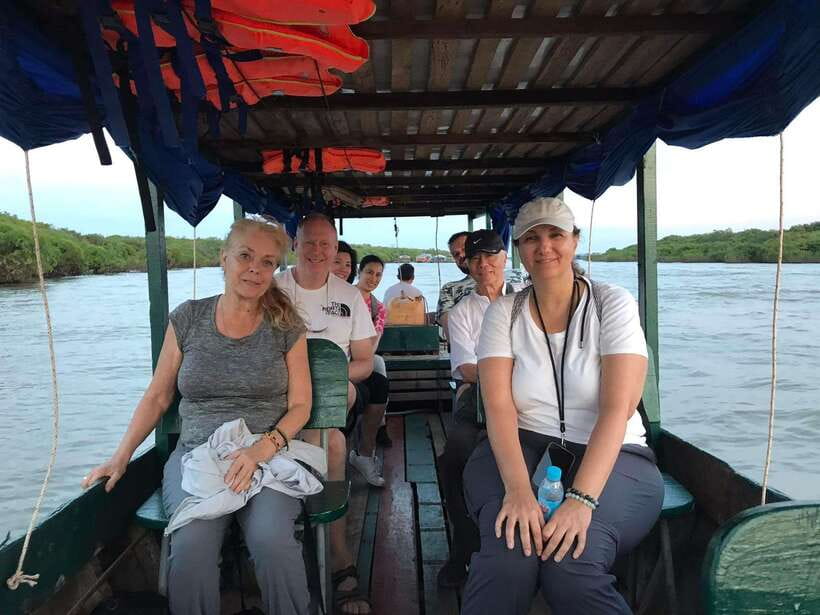 Siem Reap Floating Village Tour, Kompong Phluk Tour - The school and pagoda add meaning to the scenery
