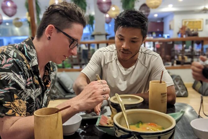 Siem Reap Food Tour By Local - Sticky rice, Old Market sweets, and a cocktail