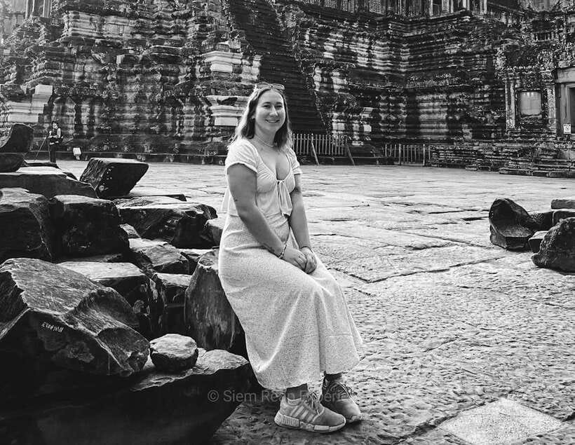 Siem Reap: Full-Day Angkor Wat Guided Tour with Sunset - Ta Prohm and the jungle path