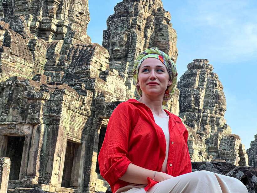 Siem Reap: Full Day Angkor Wat Temple Experience with Sunset - Sunset from Phnom Bakheng
