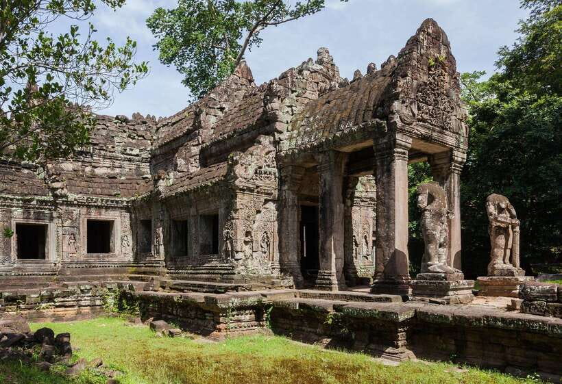 Siem Reap: Grand Circle Temples Tour With Private Tuk-Tuk - Key points at a glance