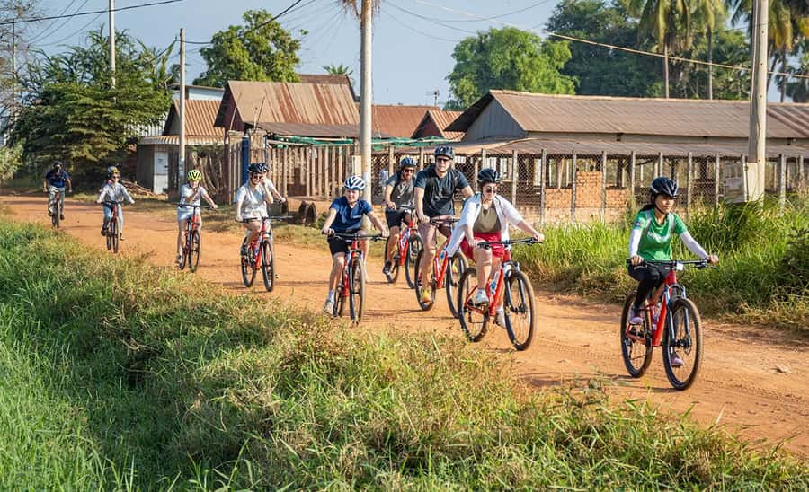 Siem Reap: Guided Countryside Bike Tour - The ride itself: flat roads with a few rough patches