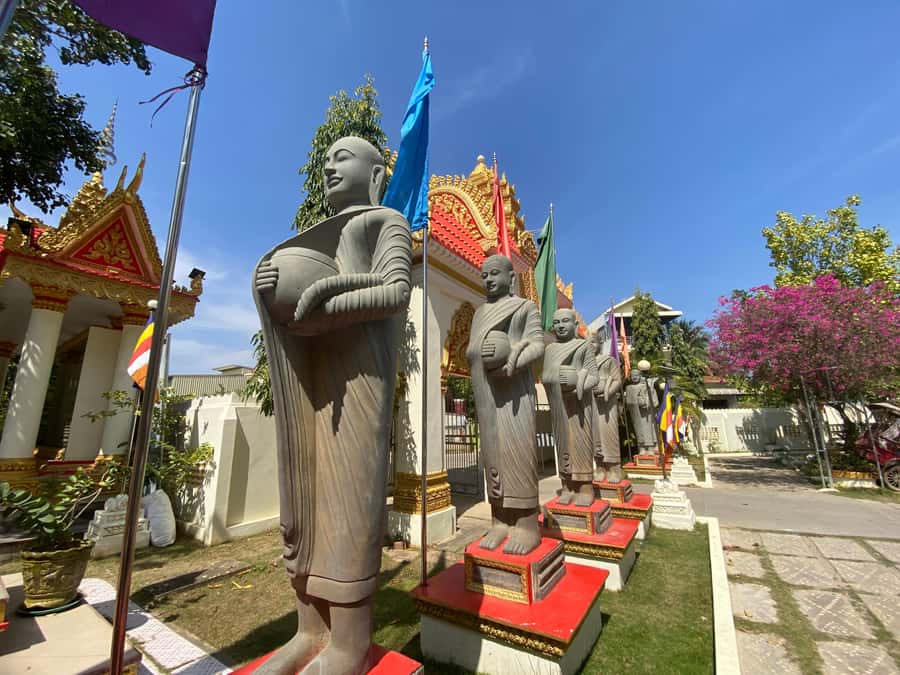 Siem Reap: Guided Countryside Sunset Tour by Jeep - Who will enjoy this evening most