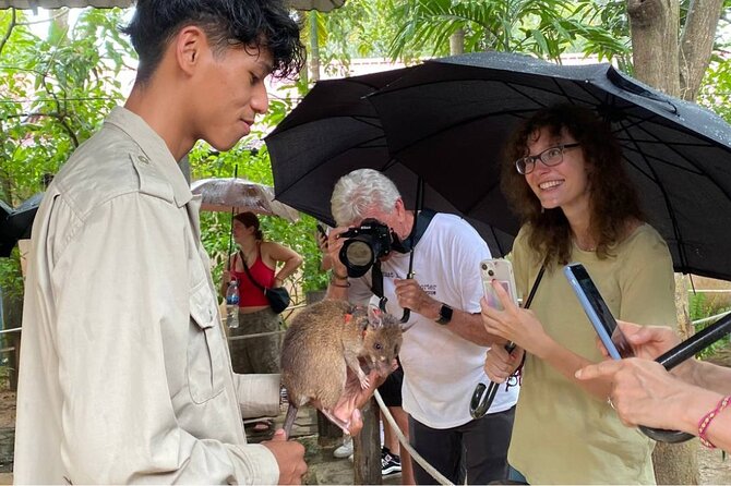 Siem Reap Guided Tour & Hero RATs at APOPO Visitor Center - Wat Thmei puts Cambodia’s past into focus