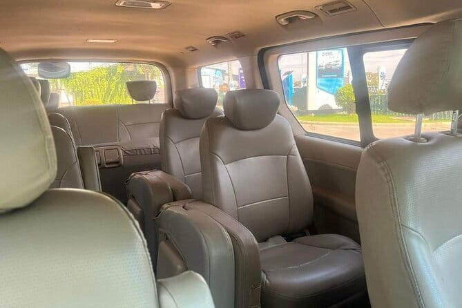 Siem Reap International Airport Transfers - Choosing the right vehicle for six people