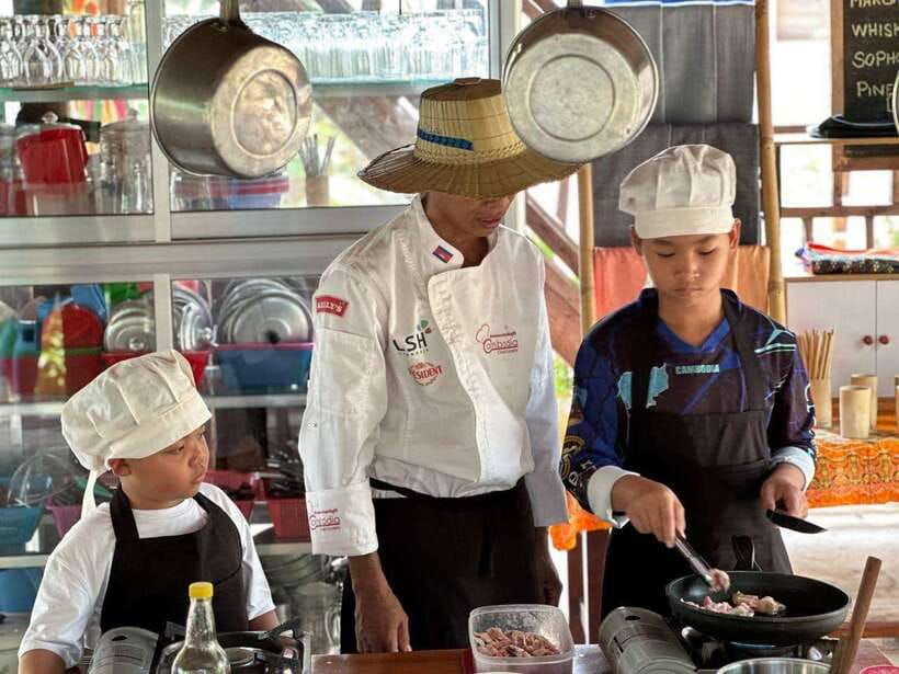 Siem Reap Khmer Cooking Class and Local Market Tour - From Siem Reap to a Working Village Market