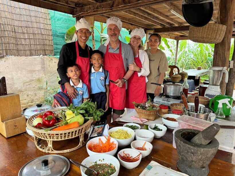 Siem Reap Khmer Cooking Class and Local Market Tour - Booking Tips for a Smoother Day
