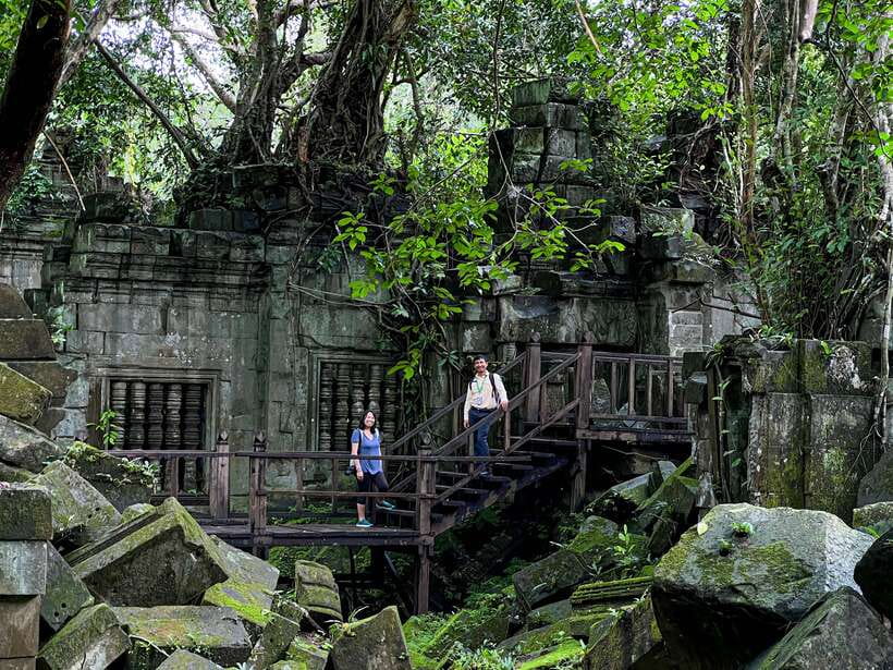 Siem Reap: Kulen Mountain, Beng Mealea, and Tonle Sap Tour - Preah Dak and the road through rural Cambodia